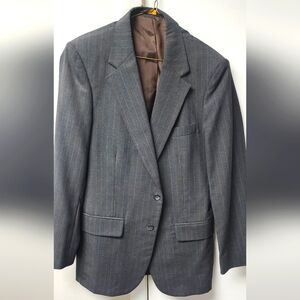 Town craft 40R 2 piece charcoal grey pinstripe suit